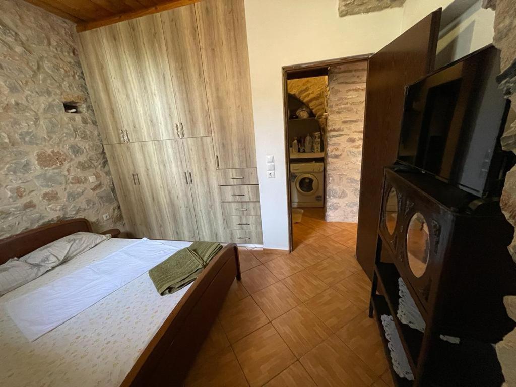 Find Your Peace In A Traditional Country House!! Láyia Eksteriør billede